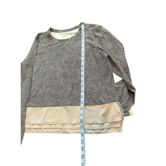 Lululemon Gray Speckled Long Sleeve Mesh Athletic Performance Workout Top - Picture 12 of 12